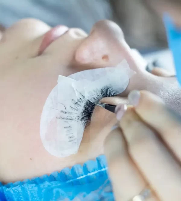 Classic Eyelash with Single Lashes