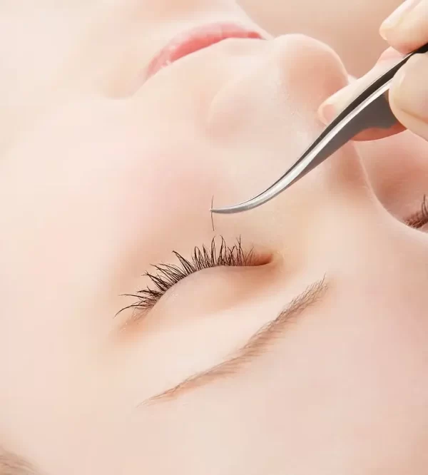 Russian Volume Lashes