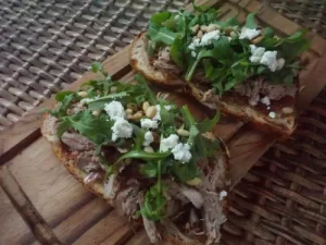 Sous vide confit duck crostini