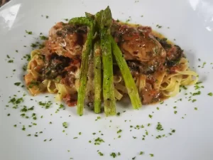 Tuscan chicken fettuccini - Copy