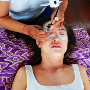 Natural Whispy Lashes